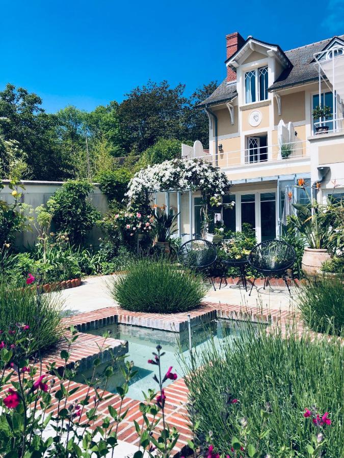 Orpheus Lodge Giverny Exterior photo
